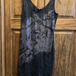 Medium Express tank/tunic black with sequin